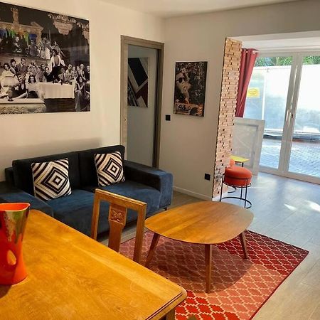 Superbe Appartement Pres De La Plage Et Du Centre Ville Saint-Tropez Luaran gambar